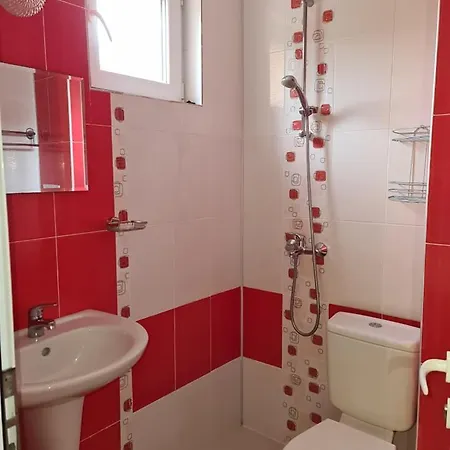 неделчеви 3*