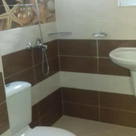 неделчеви 3*