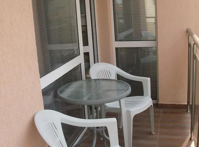 Nedelchevi Guest house 3*